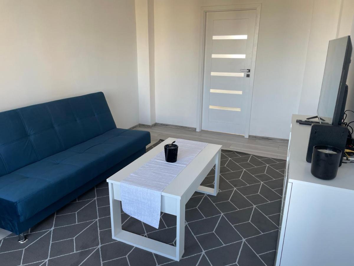 Апартаменты Apartament 33 Белхатув Экстерьер фото